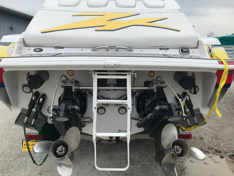 Donzi 28 ZX Open 2007 - Marine Source