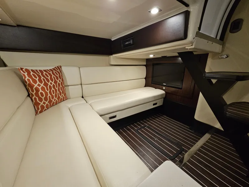 Slide: The Image of Monterey 355 Sport Yacht 2016 - 15