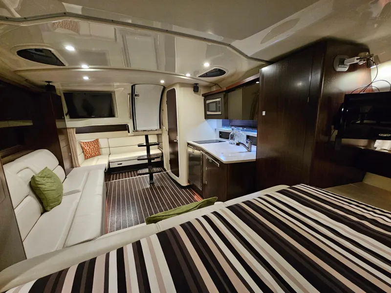 Slide: The Image of Monterey 355 Sport Yacht 2016 - 4