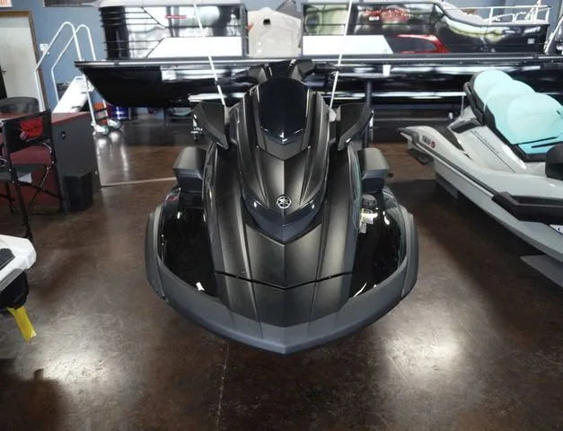 Slide: The Image of Yamaha FX Cruiser SVHO 2025 - 5