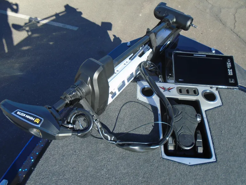 Slide: The Image of Apex 13 at bow - 13