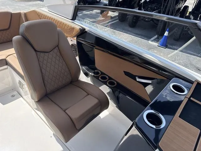 Slide: The Image of Yamaha 222SD 2025 - 17