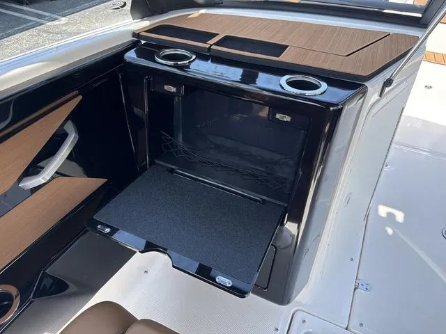 Slide: The Image of Yamaha 222SD 2025 - 23