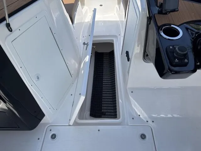 Slide: The Image of Yamaha 222SD 2025 - 24