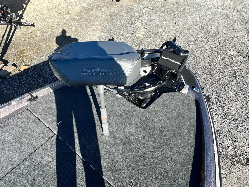 Slide: The Image of Skeeter ZXR21 2025 - 10