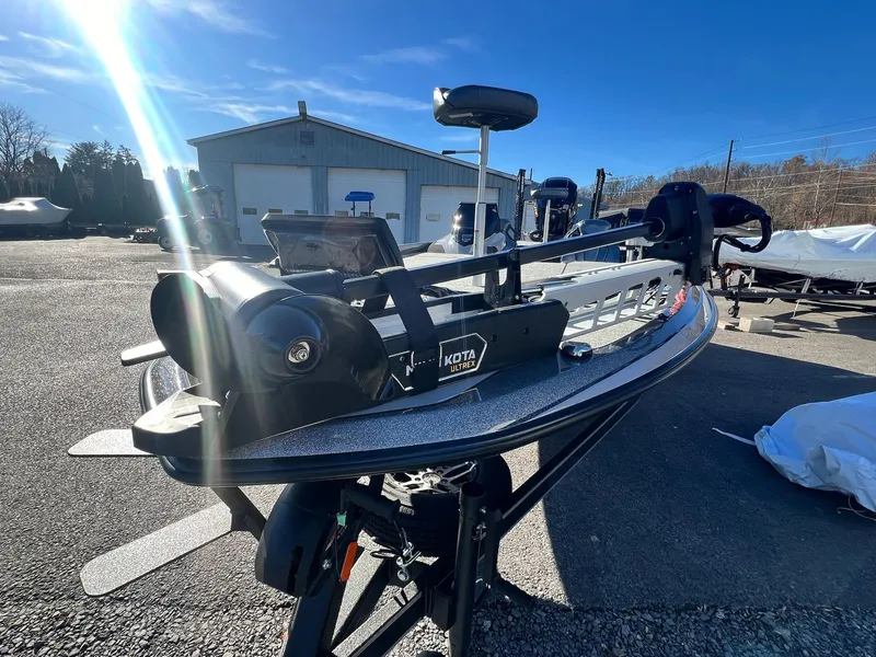 Slide: The Image of Skeeter ZXR21 2025 - 22