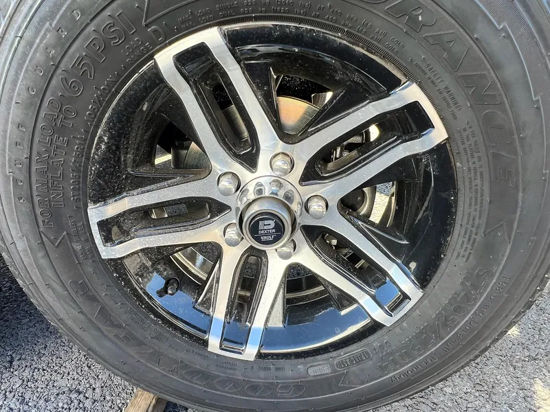 Slide: The Image of Skeeter ZXR21 2025 - 25