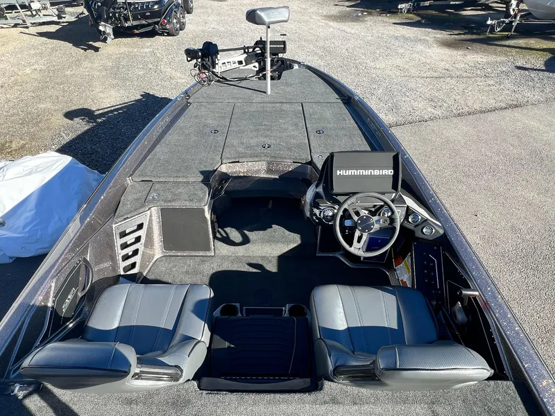 Slide: The Image of Skeeter ZXR21 2025 - 31