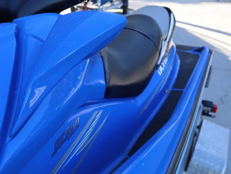 Slide: The Image of Kawasaki Ultra 250X 2008 - 12