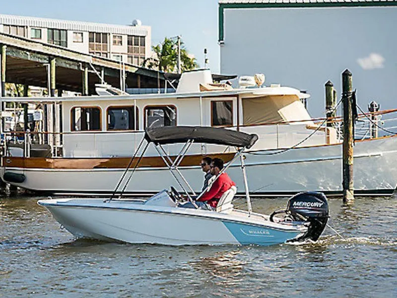 Slide: The Image of Boston Whaler 130 Super Sport 2025 - 1