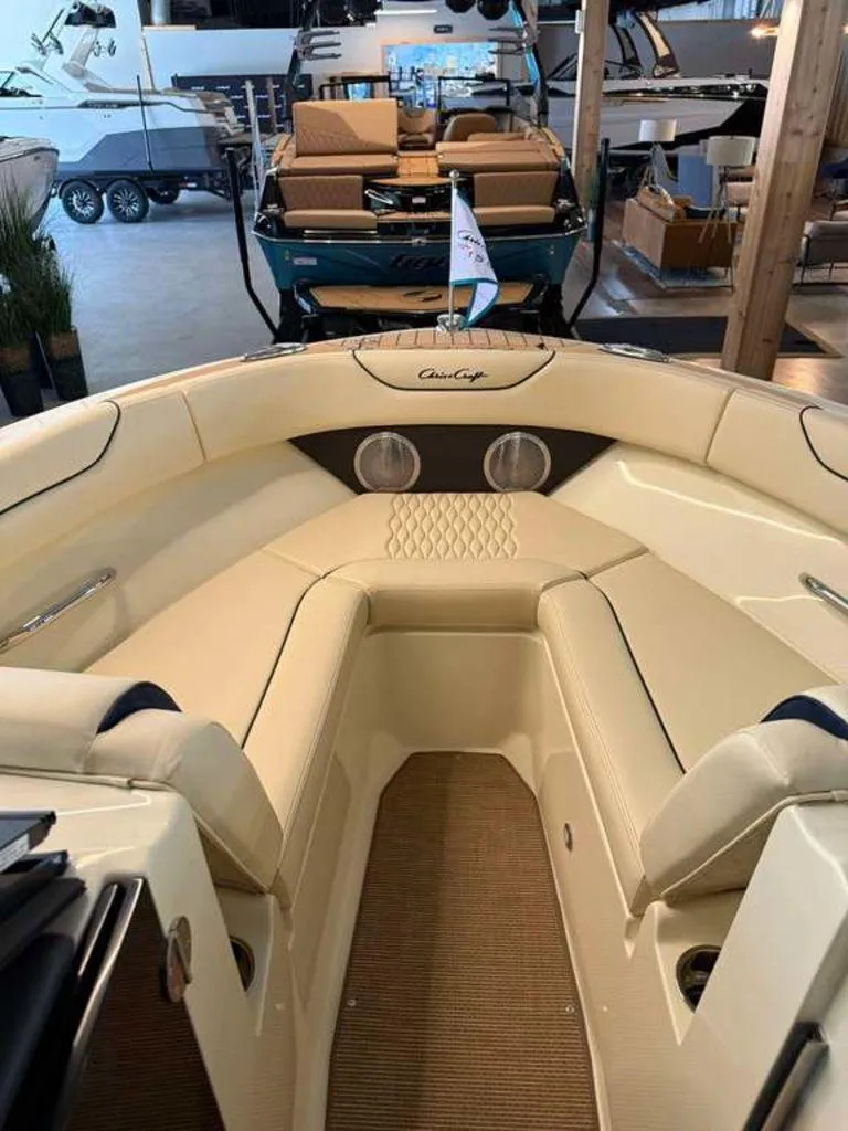 Slide: The Image of Chris-Craft Sportster 25 2025 - 3