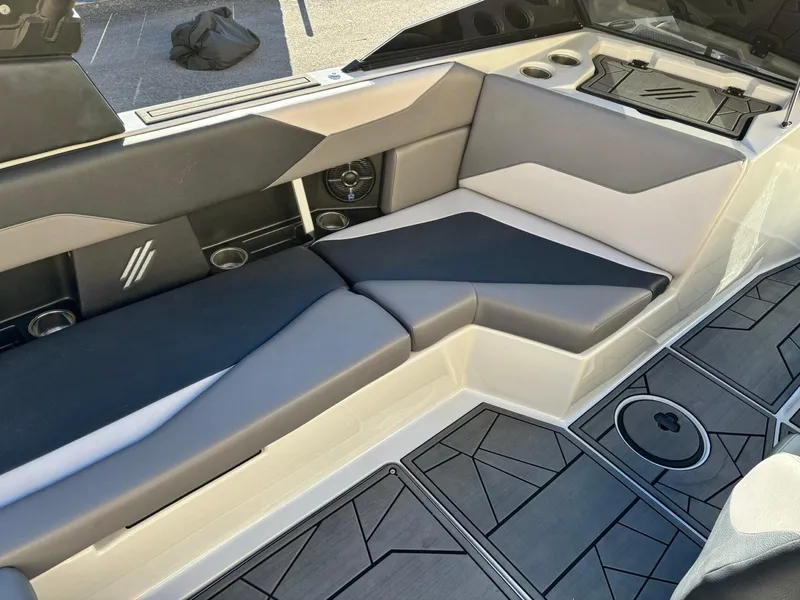 Slide: The Image of ATX 22 Type-S 2023 - 8