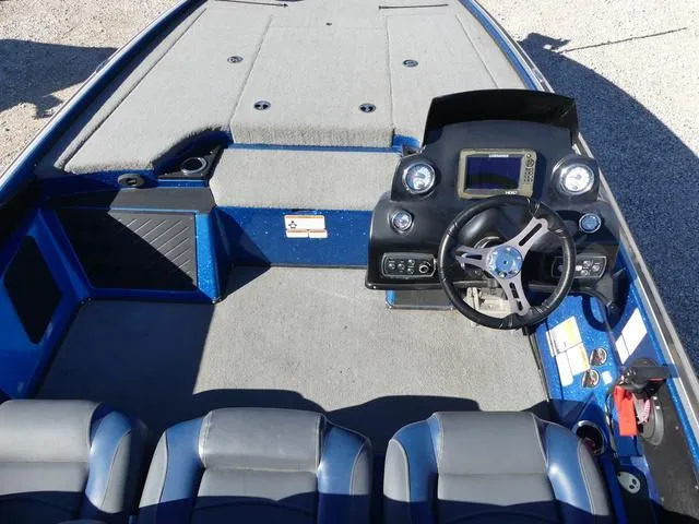 Slide: The Image of Nitro Z19 2017 - 5