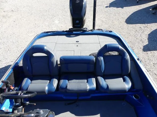 Slide: The Image of Nitro Z19 2017 - 7