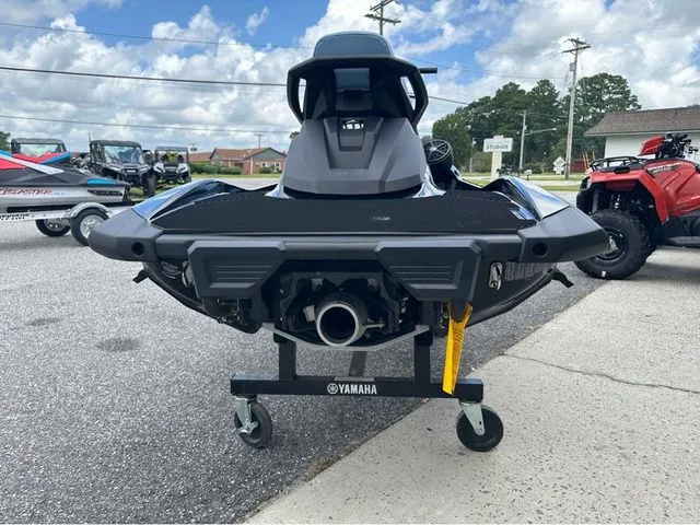 Slide: The Image of Yamaha VX Cruiser 2025 - 7