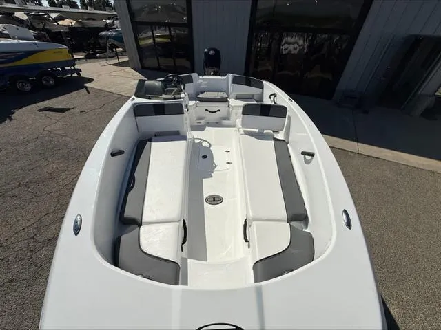 Slide: The Image of Tahoe T18 2025 - 8