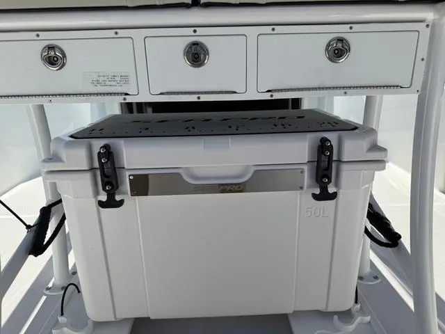 Slide: The Image of Sea Pro 250 Bay 2025 - 27