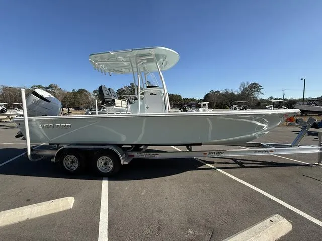 Slide: The Image of Sea Pro 250 Bay 2025 - 5