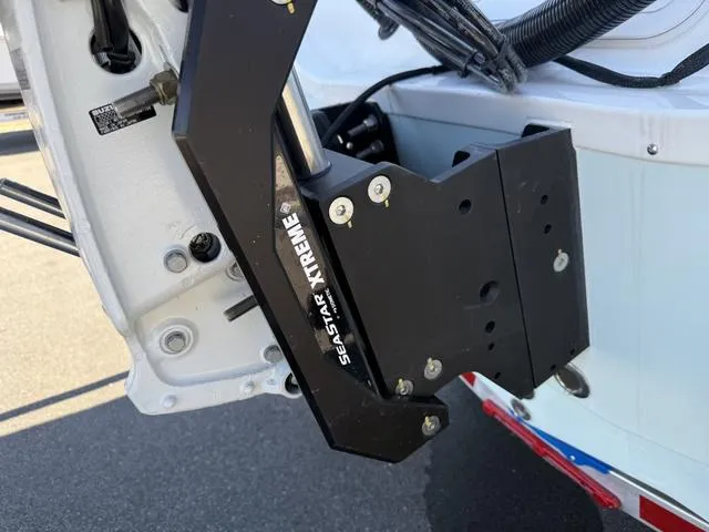 Slide: The Image of Sea Pro 250 Bay 2025 - 7