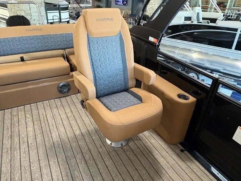 Slide: The Image of Harris Solstice 250 SLDH 2025 - 17