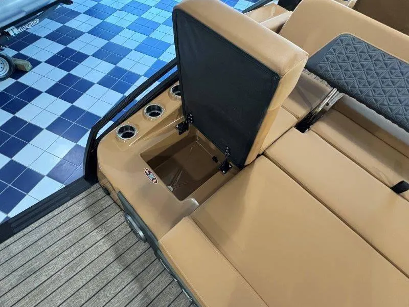 Slide: The Image of Harris Solstice 250 SLDH 2025 - 25