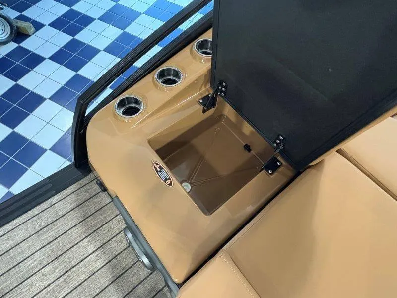 Slide: The Image of Harris Solstice 250 SLDH 2025 - 27