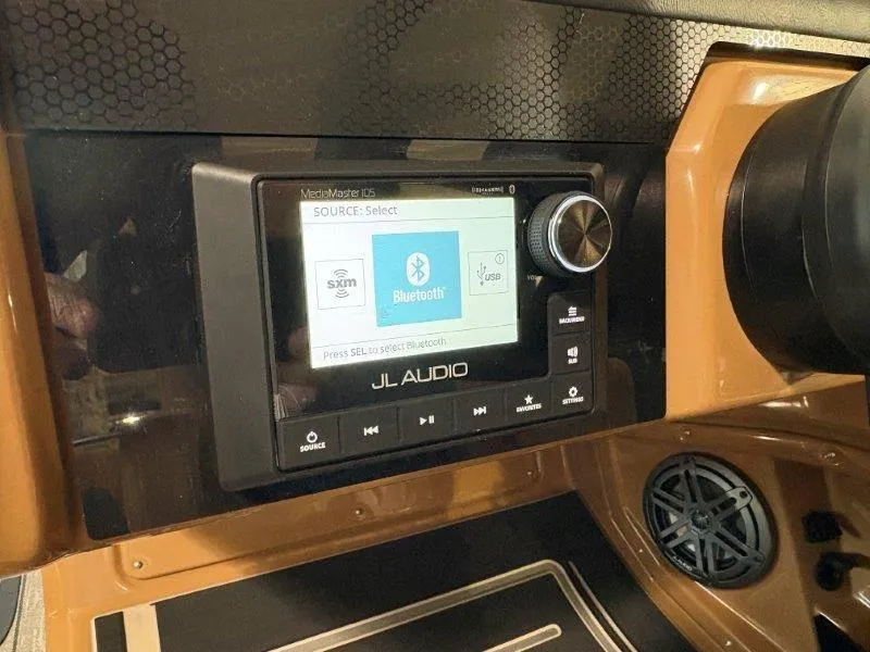 Slide: The Image of Harris Solstice 250 SLDH 2025 - 45