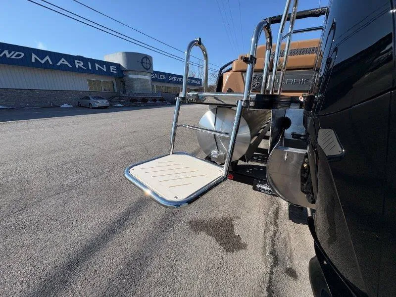 Slide: The Image of Harris Solstice 250 SLDH 2025 - 53