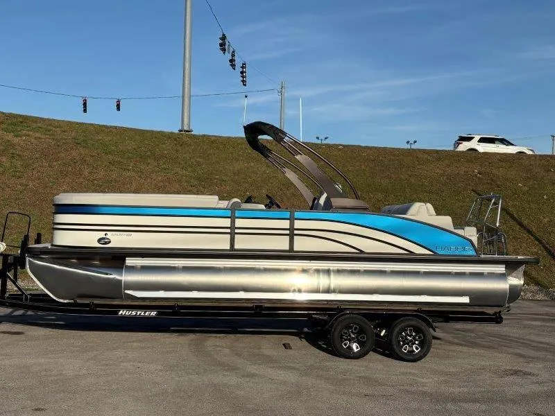 Slide: The Image of Harris Sunliner 250 SLDH 2025 - 15