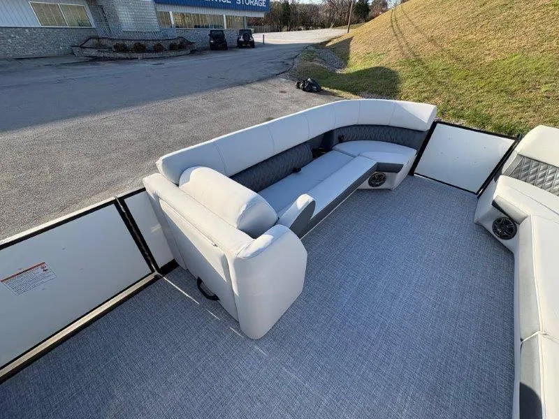 Slide: The Image of Harris Sunliner 250 SLDH 2025 - 28