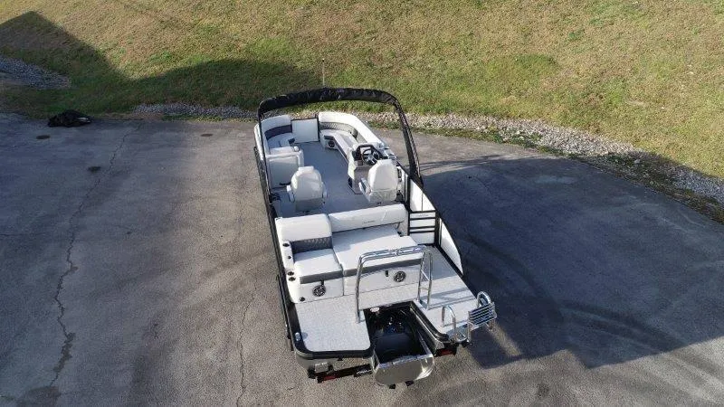 Slide: The Image of Harris Sunliner 250 SLDH 2025 - 3