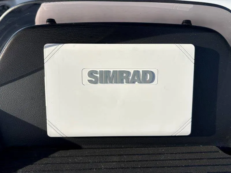 Slide: The Image of Harris Sunliner 250 SLDH 2025 - 38