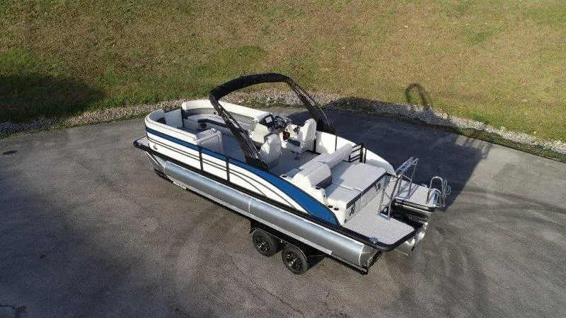 Slide: The Image of Harris Sunliner 250 SLDH 2025 - 4