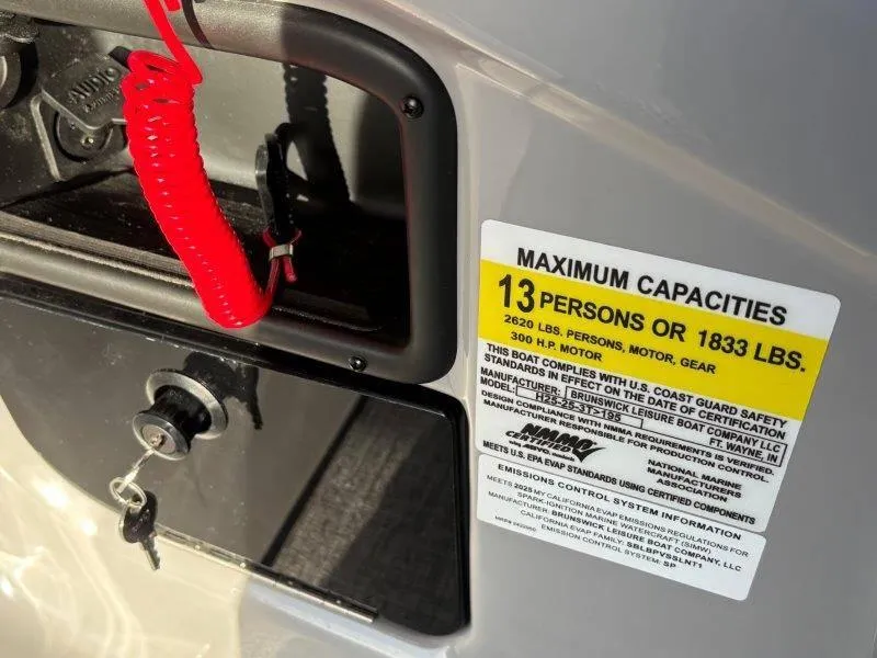 Slide: The Image of Harris Sunliner 250 SLDH 2025 - 50