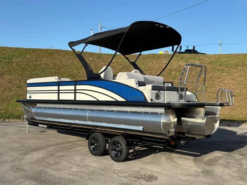 Slide: The Image of Harris Sunliner 250 SLDH 2025 - 62