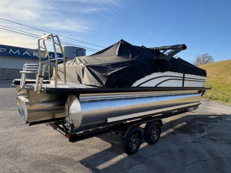 Slide: The Image of Harris Sunliner 250 SLDH 2025 - 74