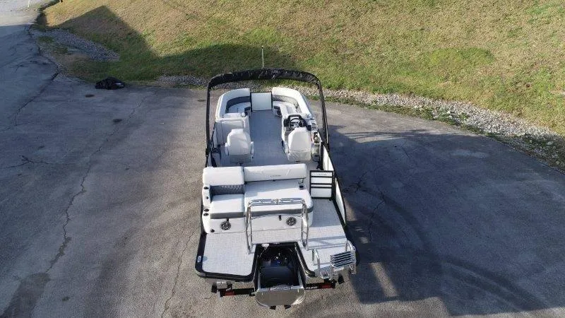 Slide: The Image of Harris Sunliner 250 SLDH 2025 - 8