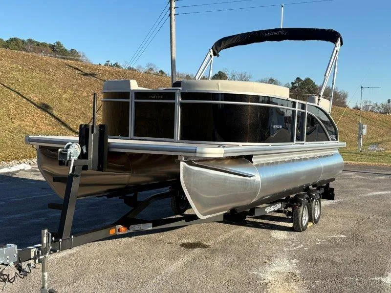 Slide: The Image of Harris Breeze 210 CW 2025 - 131