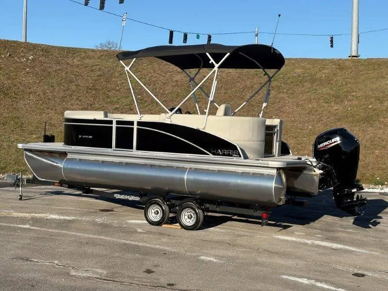 Slide: The Image of Harris Breeze 210 CW 2025 - 138