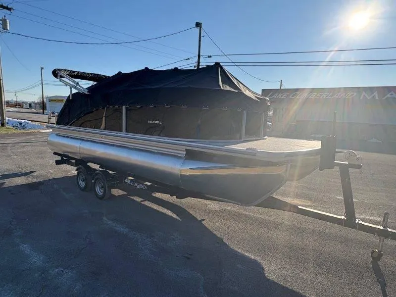 Slide: The Image of Harris Breeze 210 CW 2025 - 154