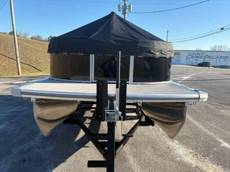 Slide: The Image of Harris Breeze 210 CW 2025 - 156