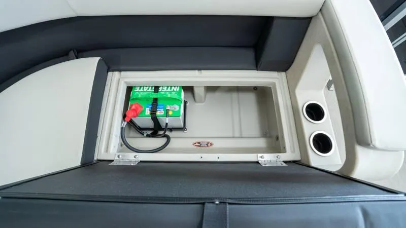 Slide: The Image of Harris Breeze 210 CW 2025 - 22