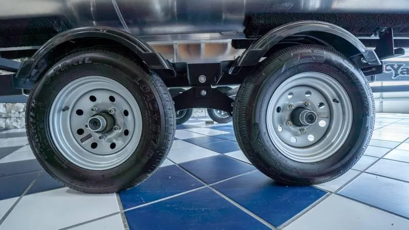 Slide: The Image of Harris Breeze 210 CW 2025 - 28