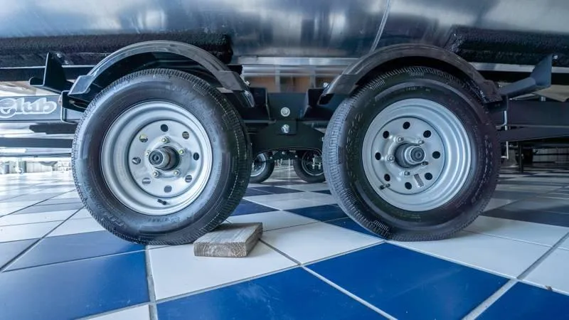 Slide: The Image of Harris Breeze 210 CW 2025 - 36