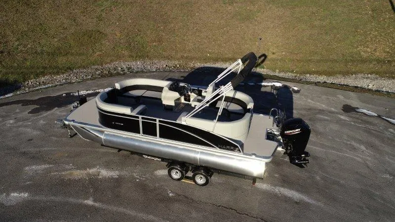 Slide: The Image of Harris Breeze 210 CW 2025 - 75