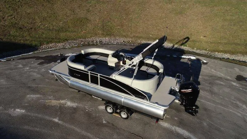 Slide: The Image of Harris Breeze 210 CW 2025 - 76