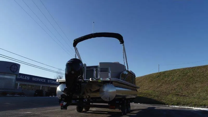 Slide: The Image of Harris Breeze 210 CW 2025 - 91