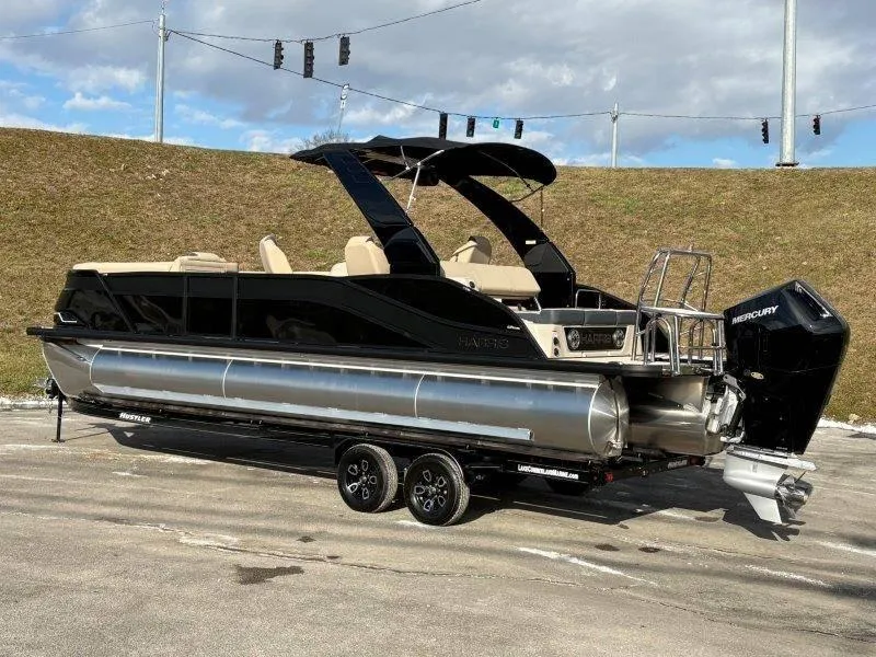 Slide: The Image of Harris Grand Mariner 270 SLDDH 2025 - 10