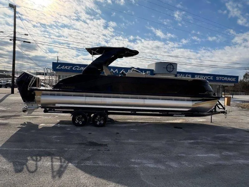 Slide: The Image of Harris Grand Mariner 270 SLDDH 2025 - 21