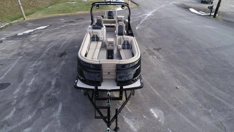 Slide: The Image of Harris Grand Mariner 270 SLDDH 2025 - 3